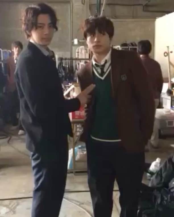 映画「ひるなかの流星」のインスタグラム：「‪その②です☝️ ‪#永野芽郁 #三浦翔平 #白濱亜嵐‬ ‪#あらしょー #あ動画です‬ ‪#ひるなかの流星 #3月24日公開‬」