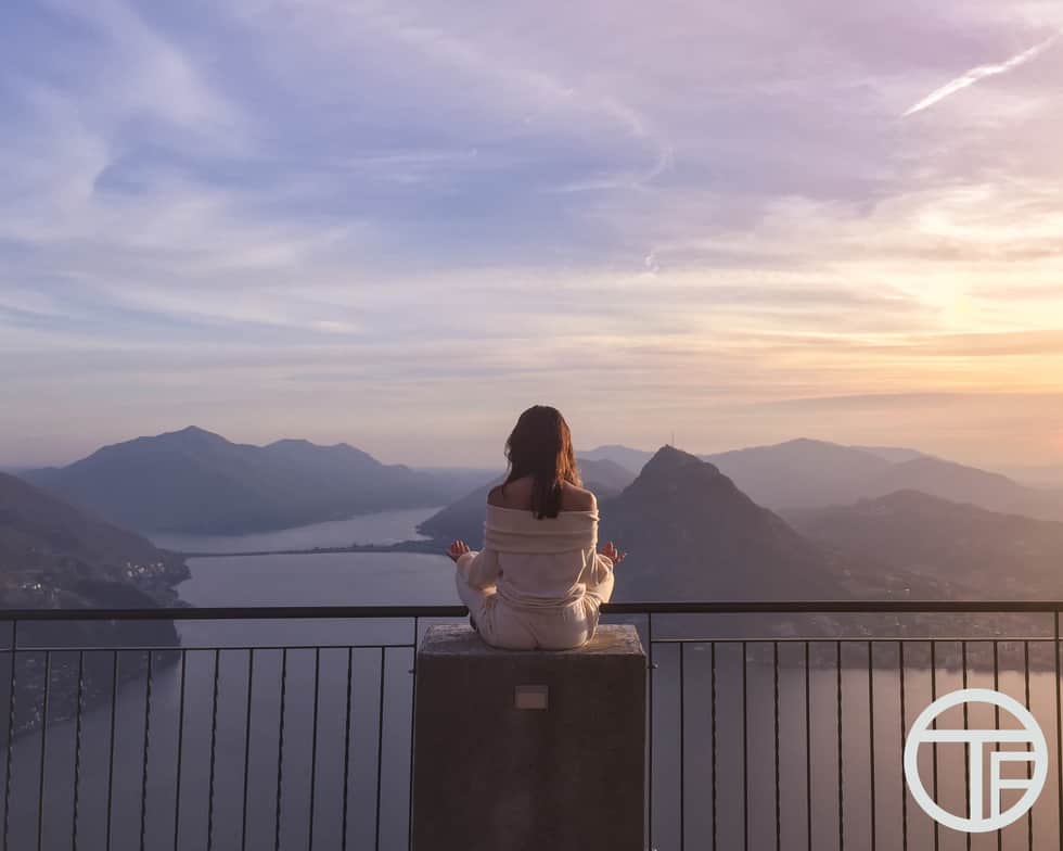 Timo the Fotographerのインスタグラム：「"Follow effective action with quiet reflection. From the quiet reflection will come even more effective action. " -Peter Drucker _______________ Shot in the mountains of Lugano, Switzerland _________________ #fantim #fotography #natgeo #natgeocreative #swissalps #beautifulworld #travel #photography #photog #scenery #destination #landscape #nomad #vagabond #canon #nationalgeographic #natgeo #photographer #fotograf #instagramjapan #teamcanonusa #teamcanonyea #japancanon #canonjapan #instajapan  #switzerland #zurich #lugano #swiss #写真 #フォトグラファー」
