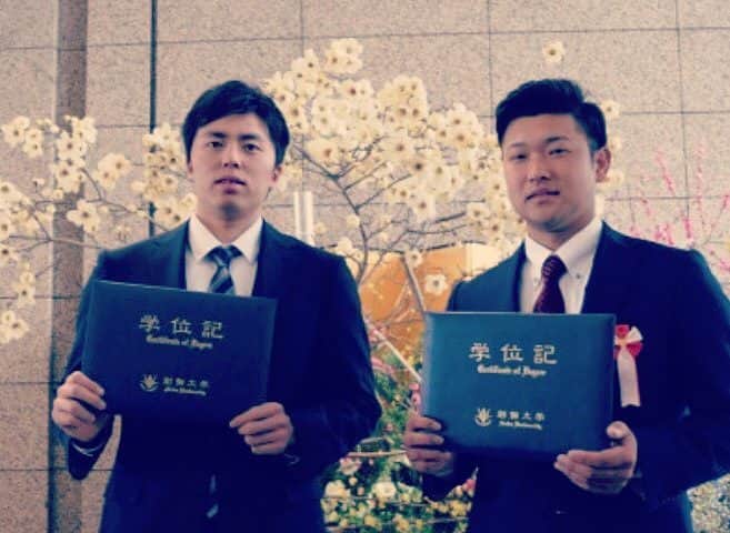 田中正義のインスタグラム：「卒業しました。 #たくさんの感謝を胸に #福岡の地で #がんばります #真面目か」
