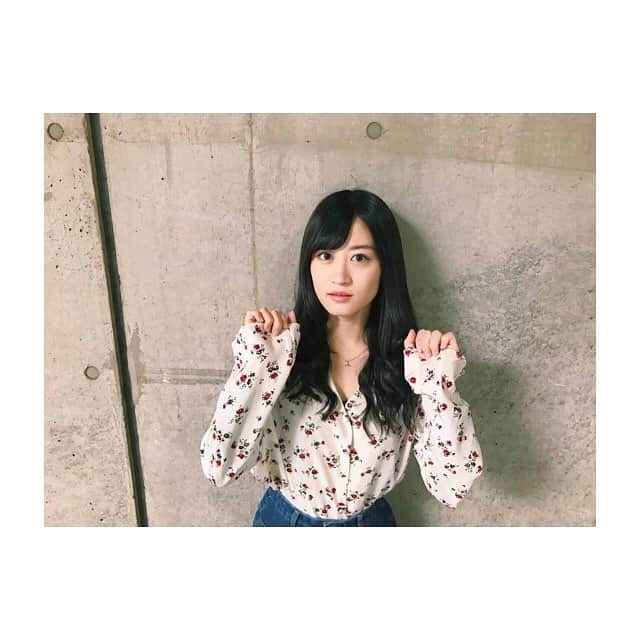 上西恵さんのインスタグラム写真 - (上西恵Instagram)「#フレアスリーブ ってことを見せたかったのに伝わらない笑」3月19日 23時42分 - jonishi_kei