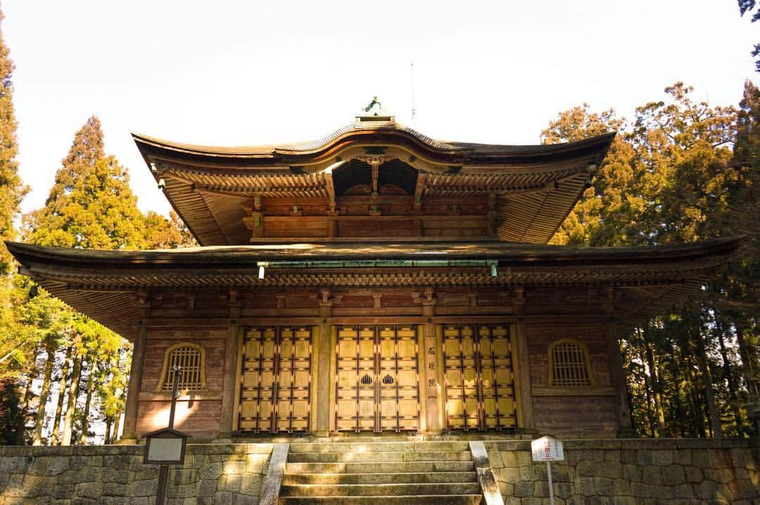 長崎バス観光のインスタグラム：「比叡山 延暦寺 #延暦寺」