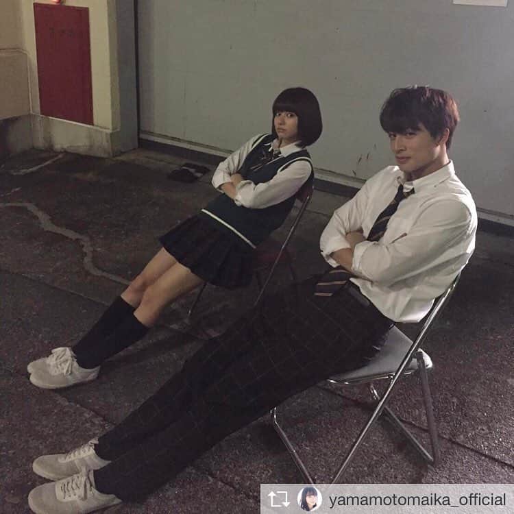 映画「ひるなかの流星」のインスタグラム：「🐱×🐴 #ひるなかの流星 #映画ひるなか  #3月24日公開 #公開まであと2日」