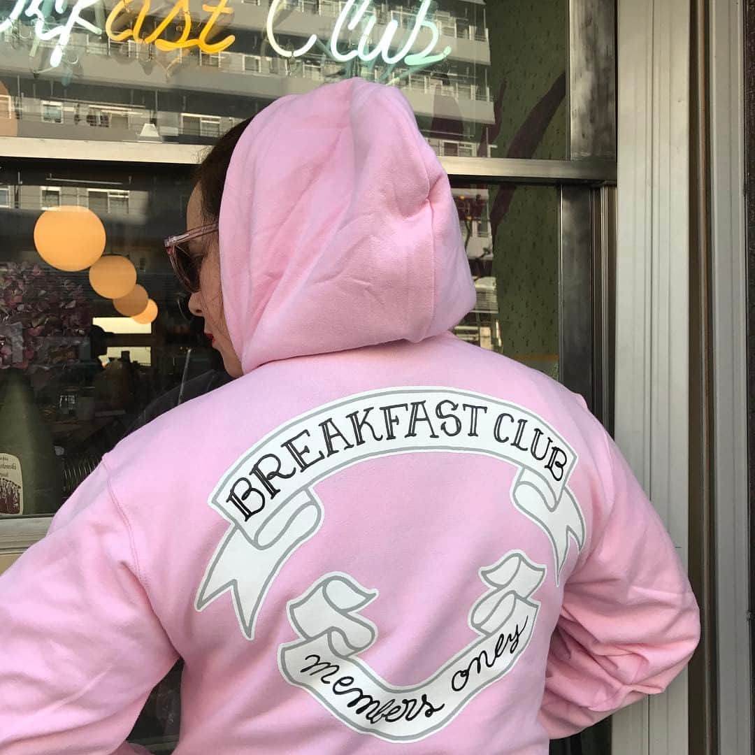 野村訓市さんのインスタグラム写真 - (野村訓市Instagram)「Coming soon Olympia Le Tan pink hoody for Breakfast Club #breakfastclubtokyo #olympialetan @breakfastclubtokyo」3月22日 15時42分 - kunichi_nomura