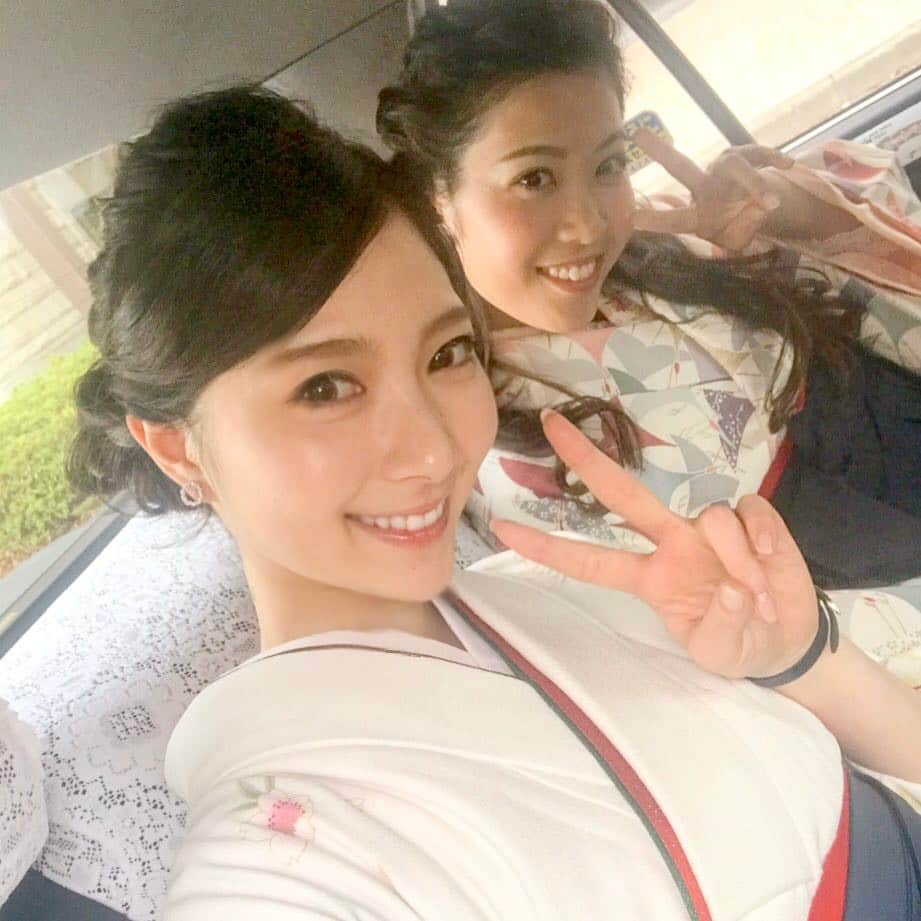 湯浅喬子のインスタグラム：「#yurika ❤❤❤ #卒業式#卒業式ヘア#着物#大学卒業式」
