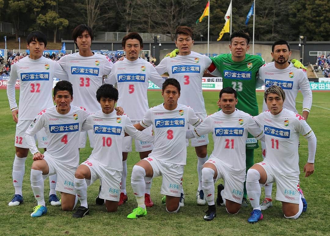 西野貴治のインスタグラム：「開幕戦勝ちました！ 応援ありがとうございました！！」