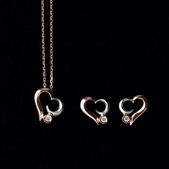 starjewelry_pressさんのインスタグラム写真 - (starjewelry_pressInstagram)「寄り添う三日月がハートを描く「Heart Moon」。月とハートをつなぐダイヤモンドがキラリときらめきます。 #Starjewelry #スタージュエリー #Heartmoon #ハートムーン #necklace #ネックレス #pierce #ピアス」2月28日 18時11分 - starjewelry_press
