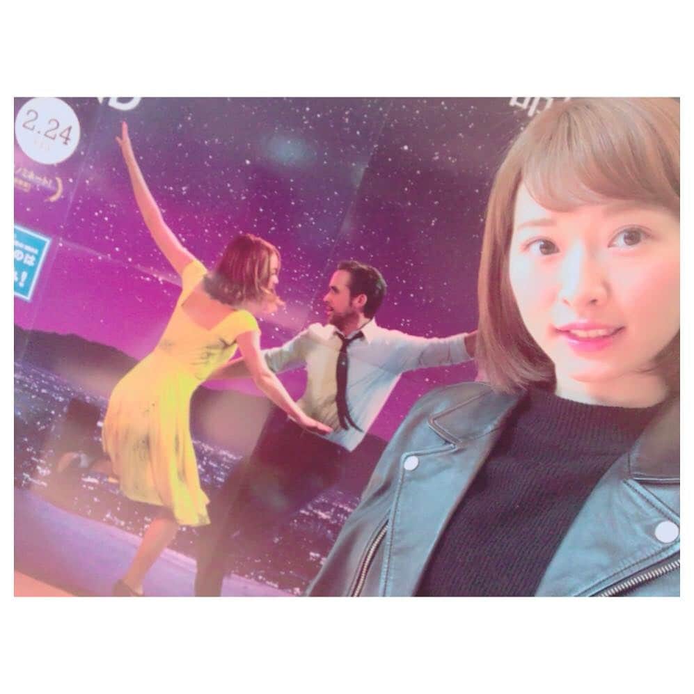 河野穂乃花さんのインスタグラム写真 - (河野穂乃花Instagram)「LA LA LANDみてきたよ✨💃🕺✨ 衣装可愛くてカラフルで、エマストーンみたいな髪の毛にしたくなったー💕 #ララランド#IMAX」2月28日 21時35分 - honoka_kono