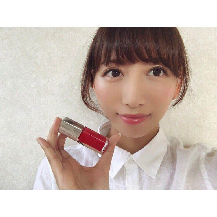 松嶋恵里さんのインスタグラム写真 - (松嶋恵里Instagram)「クリニークのオイルリップ頂きました💄✨#クリニーク#ポップオイル#01#色持ち発色良き#赤リップ#オイルリップ#じゅわっと発色#チークにも使える#春コスメ#clinique#popoil#oillip#instalipstick#cosmetics#redrip#l4l」3月2日 18時05分 - eri_mtsm0215