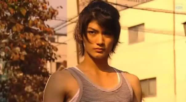 三浦春馬のインスタグラム：「Long hair or short hair? 😍 Both looks fine in my opinion  But which do you like? #haruma #miura #harumamiura」