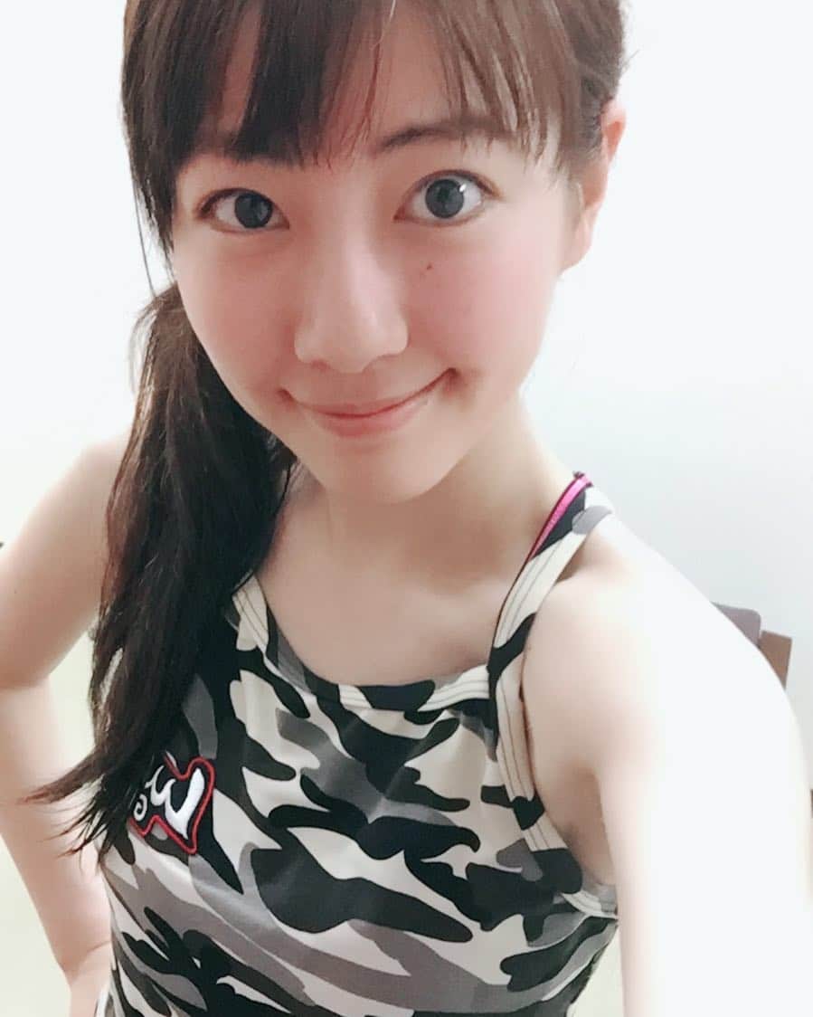 うえむらちかのインスタグラム：「朝活！ビグラムヨガ3回目！ いい汗かいたー！！ #だんだん薄着に #これから稽古」