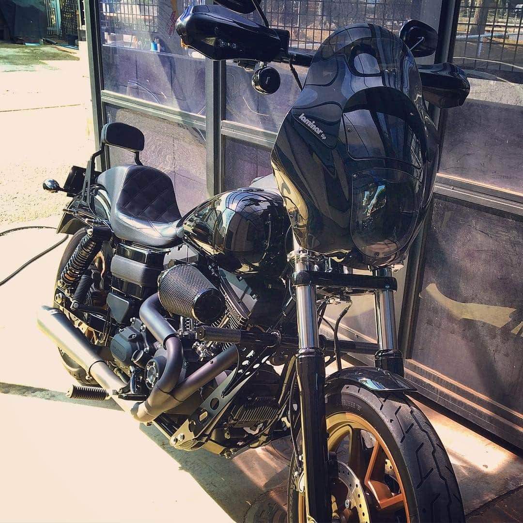 ka-yuさんのインスタグラム写真 - (ka-yuInstagram)「It's warm today. #harlydavidson #dyna #fxdls #fxdl #fxd #westcoasttbars #thrashinsupply #bmcmotorcyclecompany #gprstabilizer #rebellious #bootleg」3月7日 15時23分 - kayu_hamc_kofu