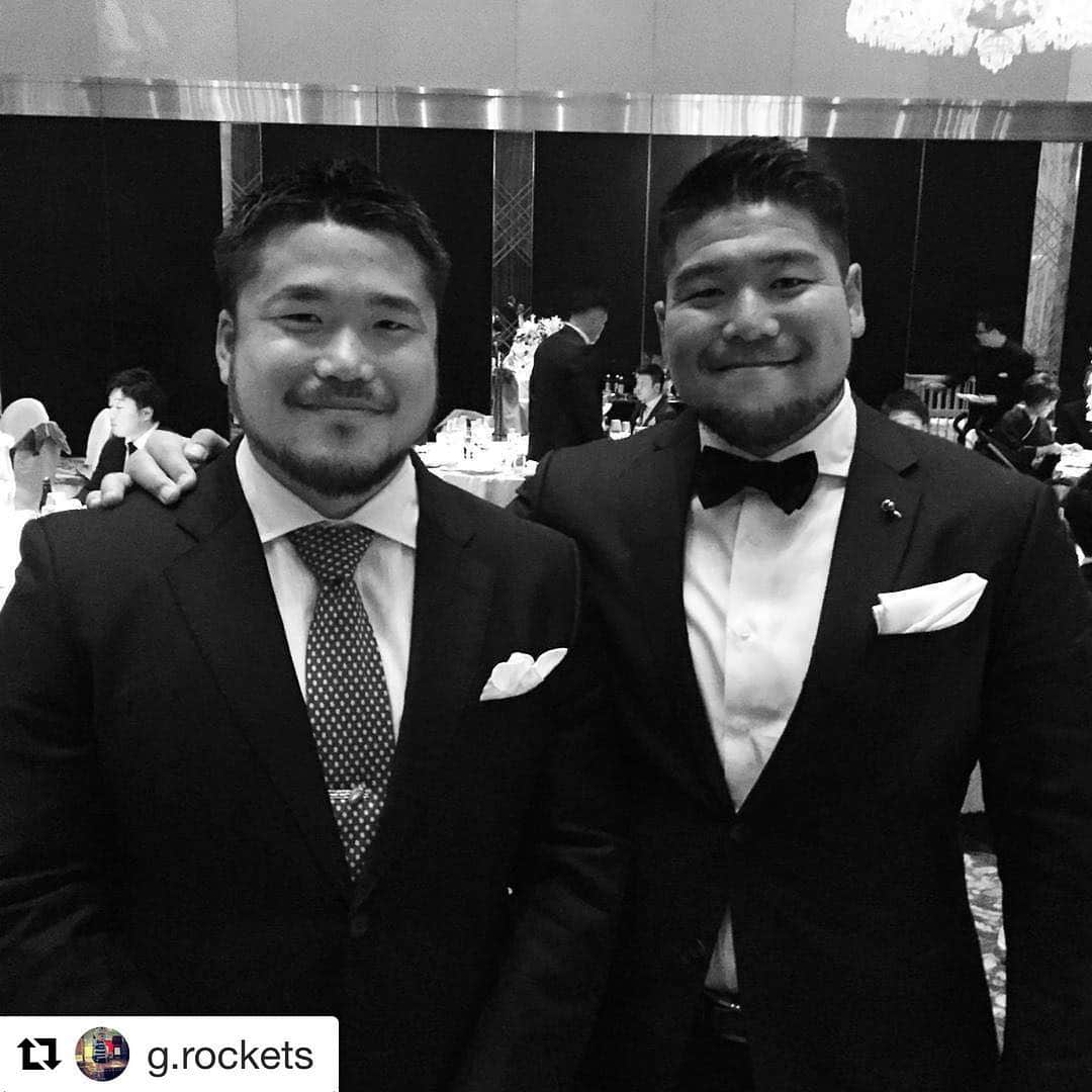 村田毅さんのインスタグラム写真 - (村田毅Instagram)「#Repost @g.rockets with @repostapp ・・・ よく似てるって言われます  #greenrockets #秋山哲平 #sungoliath #畠山健介」3月7日 12時47分 - tsuyoshimurata1215