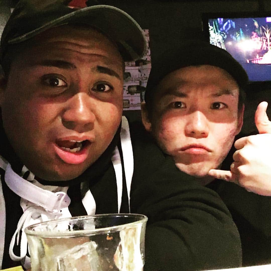 アントニーのインスタグラム：「２日連続おかまバー  #オカマ #おたけ #このパーカーお気に！ #civiatelier」