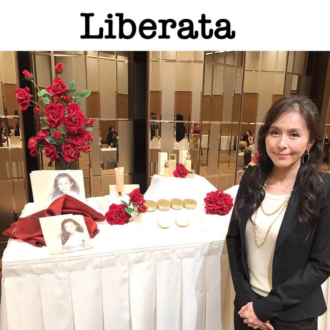 杉本彩さんのインスタグラム写真 - (杉本彩Instagram)「昨日からリベラータのお仕事で金沢に出張しています(^^) #liberata  #リベラータ #化粧品 #金沢市」3月9日 15時10分 - sugimoto_aya0719