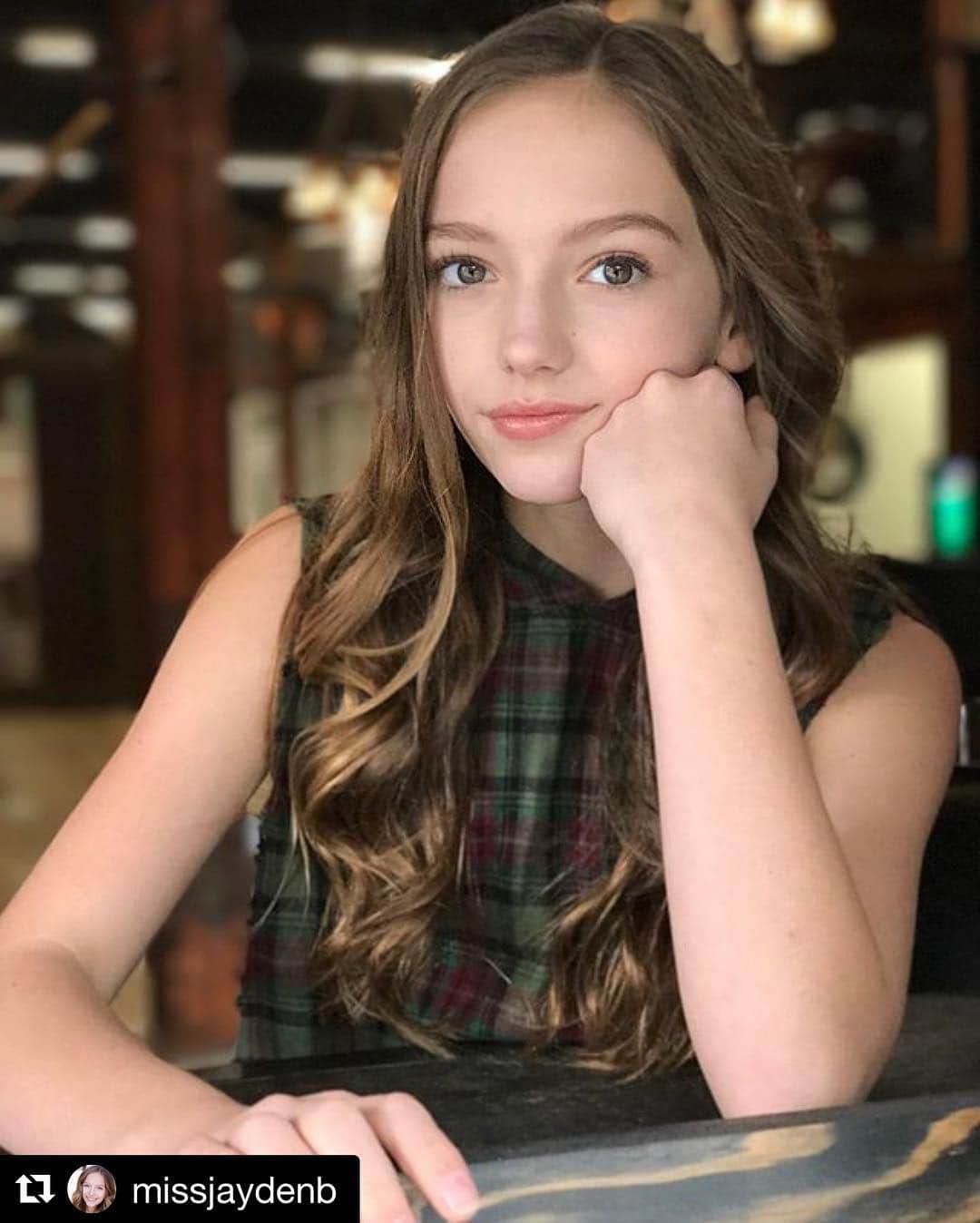 ダーティーハリウッドのインスタグラム：「@missjaydenb in D. hollywood looking fabulously awesome!! Awesomeness 👏🏼 ❣」