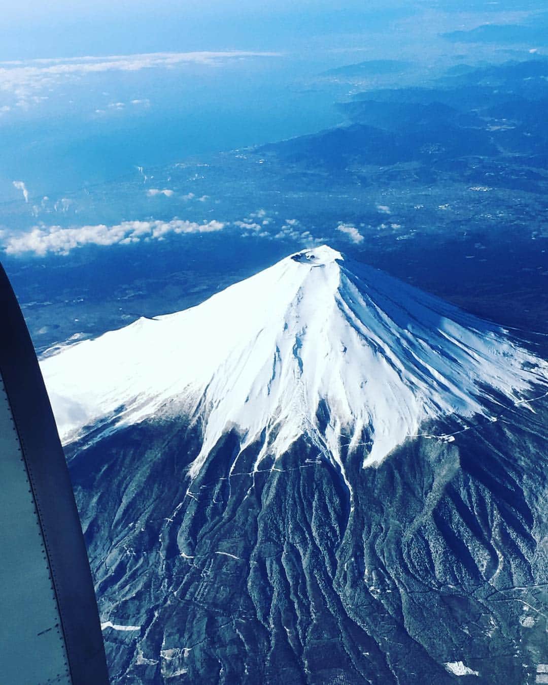 笛木優子のインスタグラム：「今こうして健康で生きられていることに感謝します。周りの人への感謝を忘れず、一生懸命生きていきます。 #311」