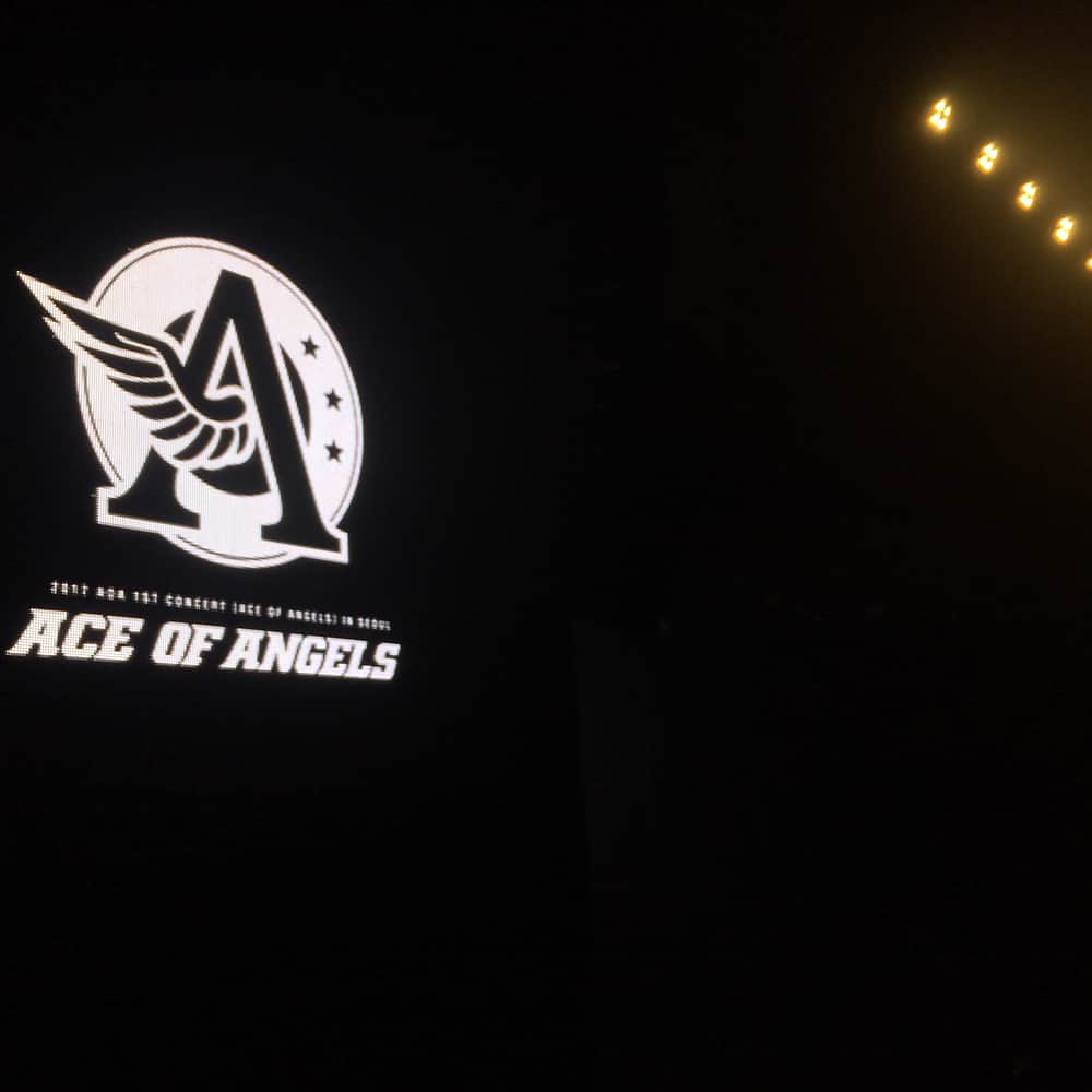 カン・ミニョクさんのインスタグラム写真 - (カン・ミニョクInstagram)「Ace of Angels aoa 첫 단독 콘서트! 축하해 #aoa #에이오에이 #콘서트」3月11日 20時33分 - mr_kanggun
