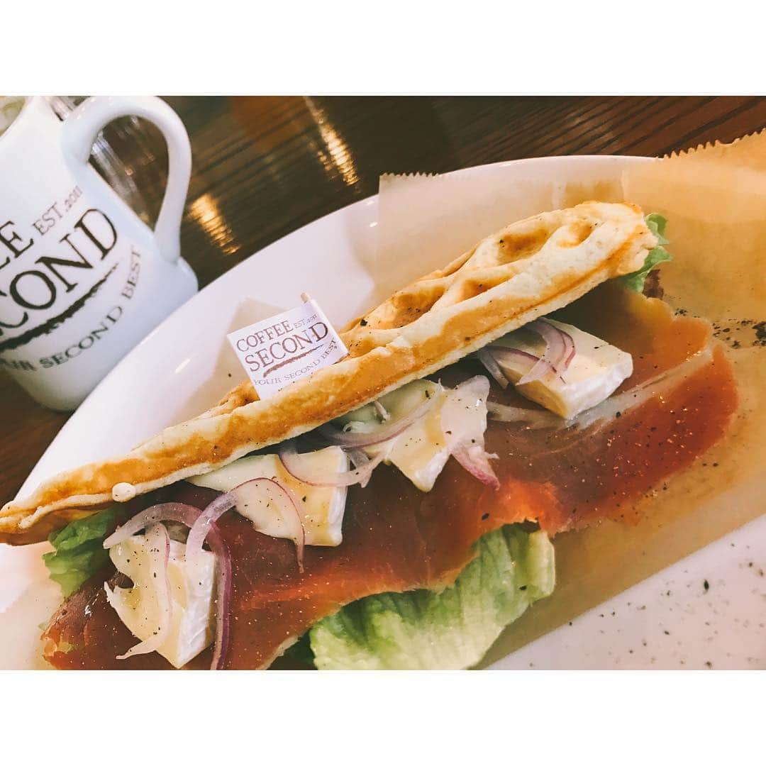 戸田れいのグルメインスタ