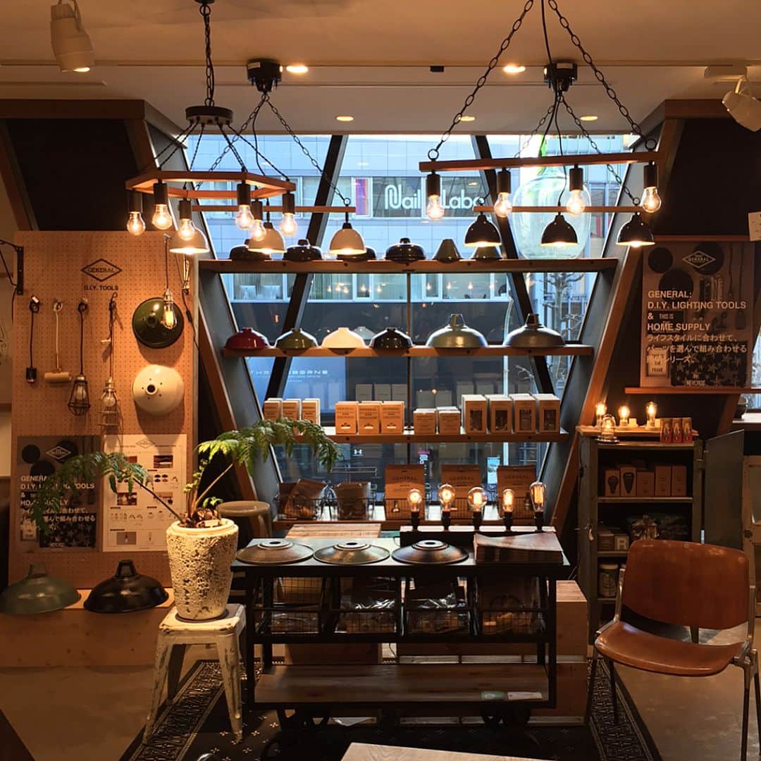 ニコアンドのグルメインスタ