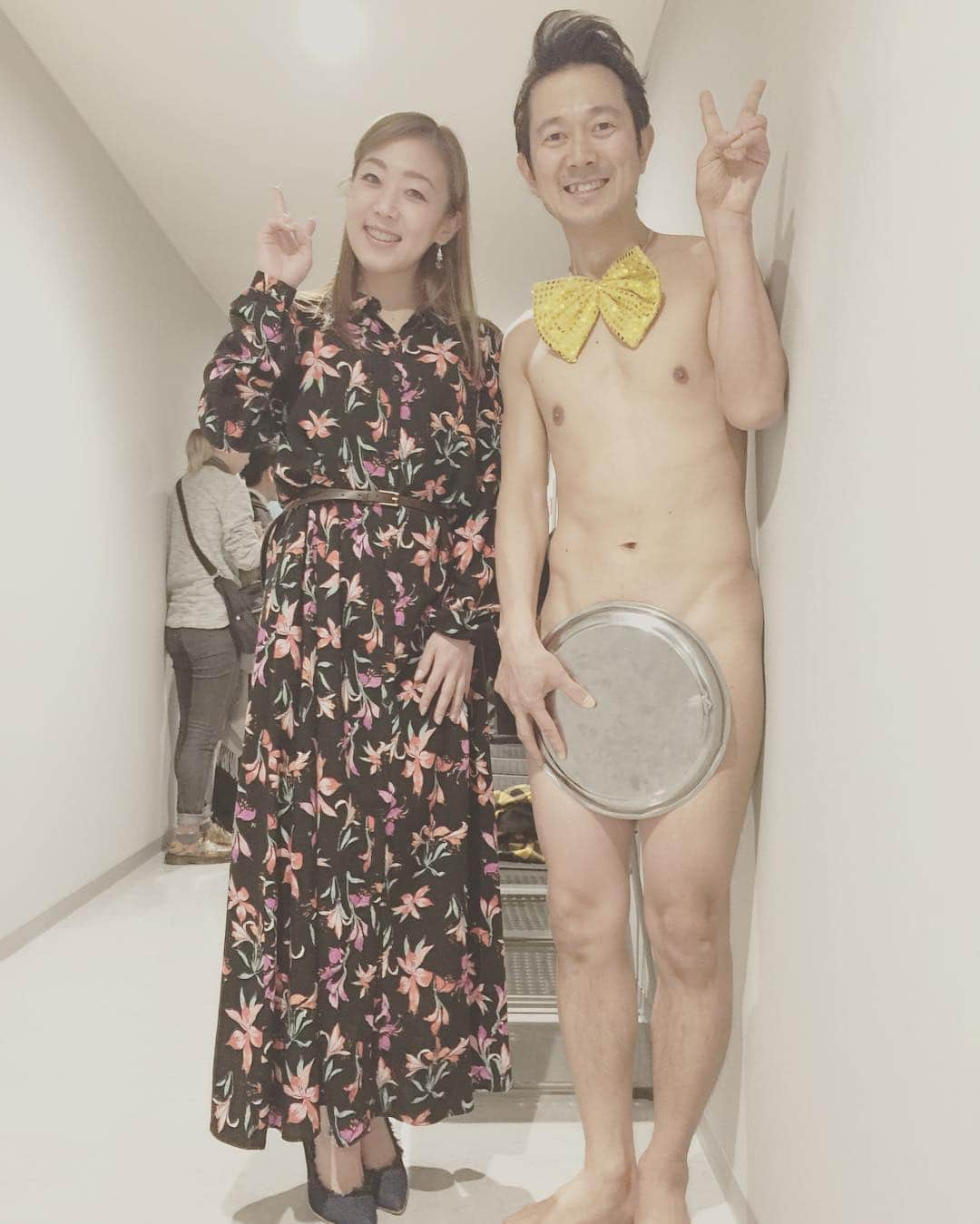 村主章枝さんのインスタグラム写真 - (村主章枝Instagram)「脱ぎ脱ぎコンビ！？笑 #GYAO  #アキラ100パーセント #duras」3月14日 14時42分 - fumie.suguri