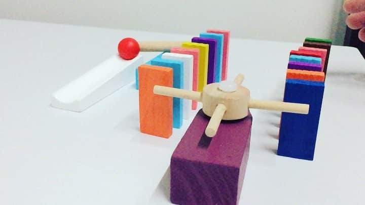 のインスタグラム：「#instagramers #pop #toy #instakids #ピタゴラスイッチ #pitagoras #ビタゴラ装置 #上手く出来た」