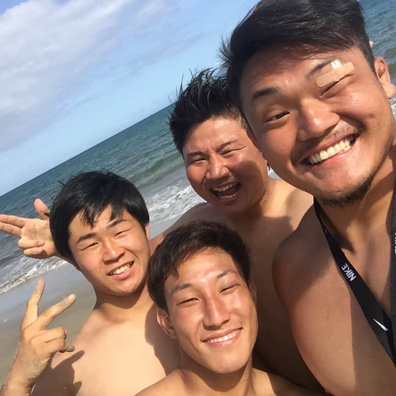 木津悠輔のインスタグラム：「リカバリー🏖  #フィジー#海#ビーチバレー」