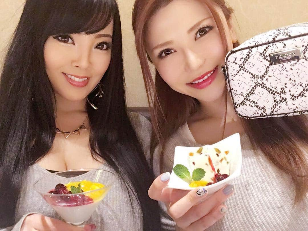 Hitomi（田中瞳）のインスタグラム