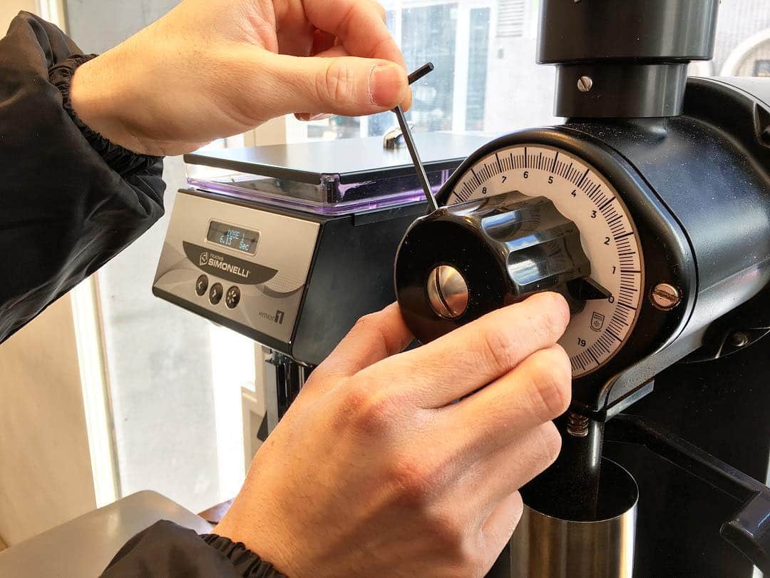 ABOUT LIFE COFFEE BREWERSのグルメインスタ