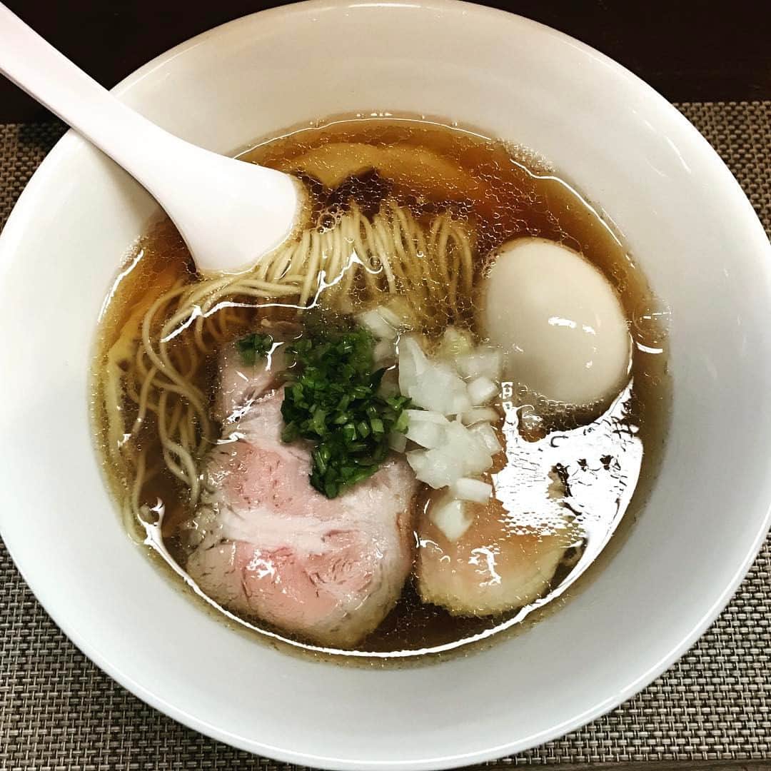 Miku Hirata 平田未来のインスタグラム：「神保町黒須で煮干味玉」