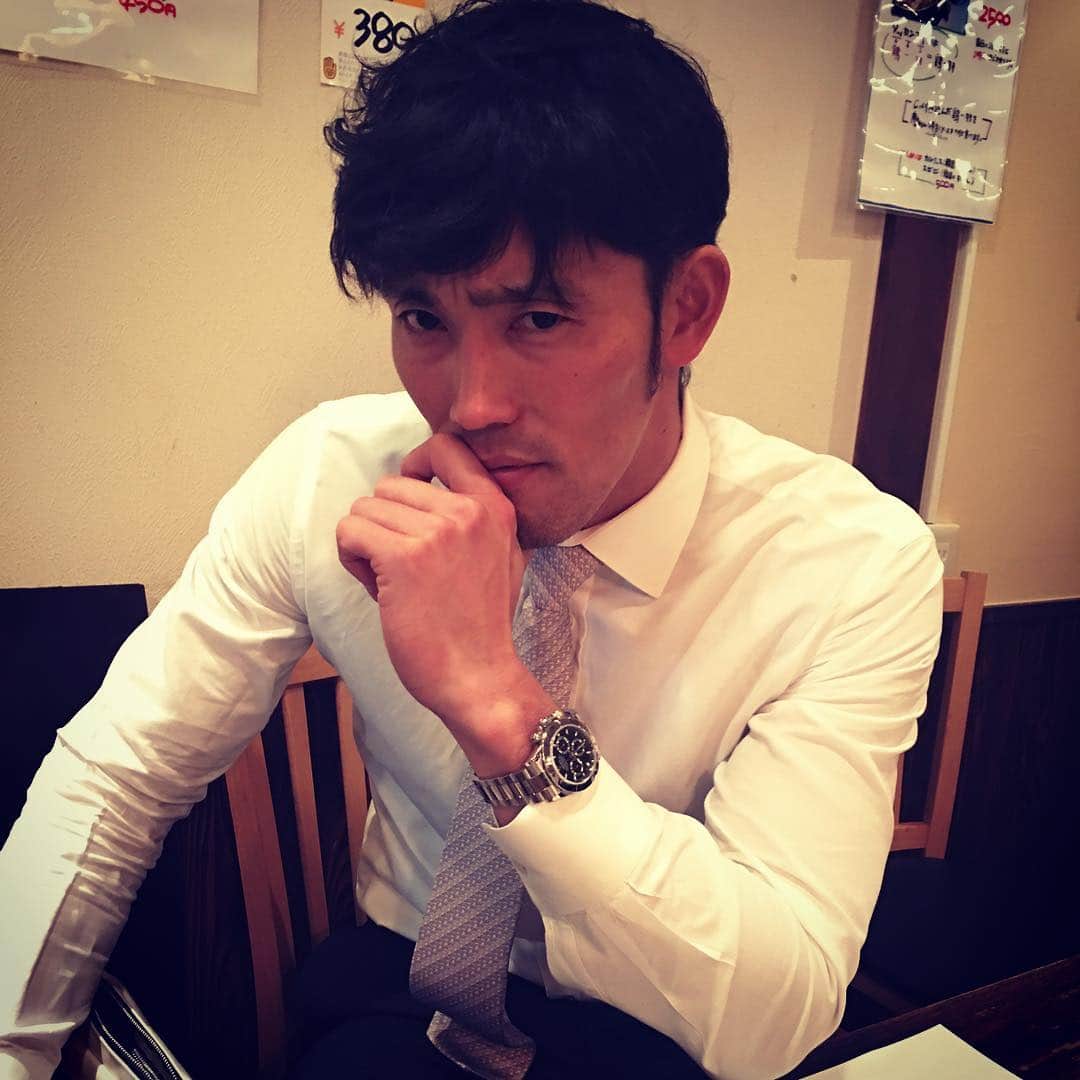 祖父江大輔のインスタグラム：「#最近前髪を伸ばしてる藤井さん#多分星野源を意識してる藤井さん#藤井淳志#中日の星野源」