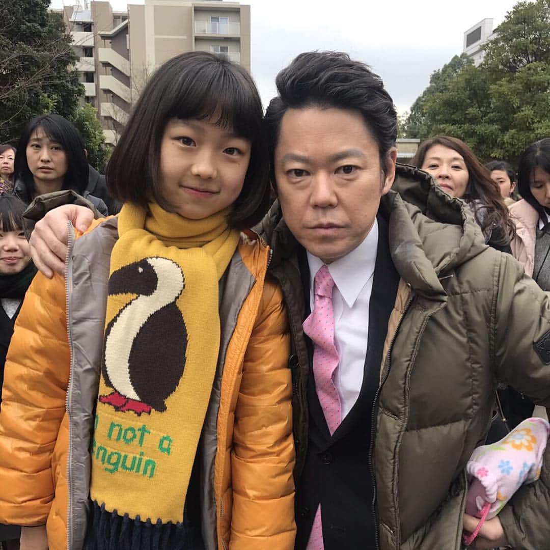 下剋上受験のインスタグラム：「もうすぐ始まりますですます‼️ #リアルタイムで観ましょう #下剋上受験 #下剋上 #受験 #TBS #金曜22時 #通称金ドラ #阿部サダヲ #深田恭子 #山田美紅羽 #若旦那 #皆川猿時 #岡田浩暉 #川村陽介 #小芝風花 #要潤#風間俊介 #小林薫」