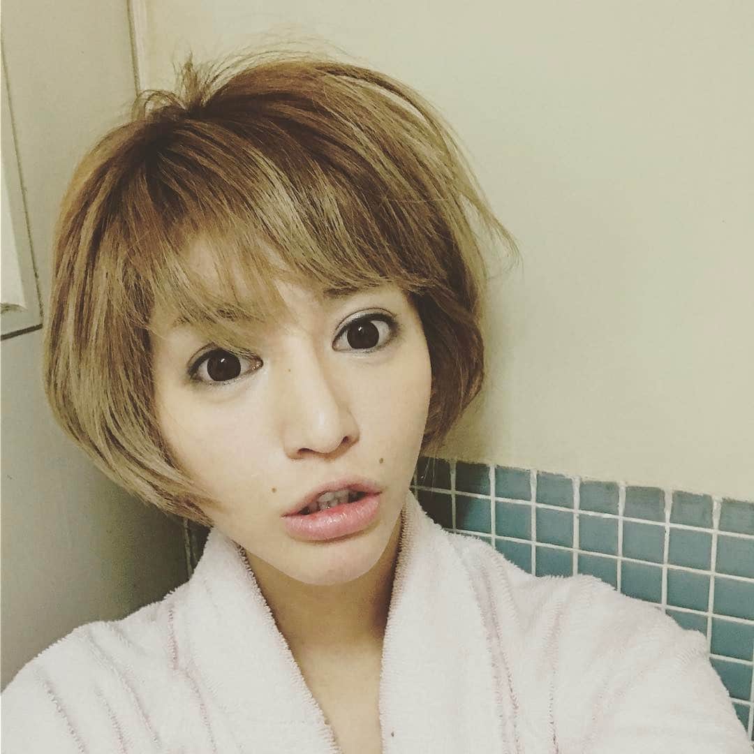 麻生希さんのインスタグラム写真 - (麻生希Instagram)「ドグマなう。アドレナリンですぎてやばいです🌛🌛🌛」3月18日 19時42分 - aya___1220___