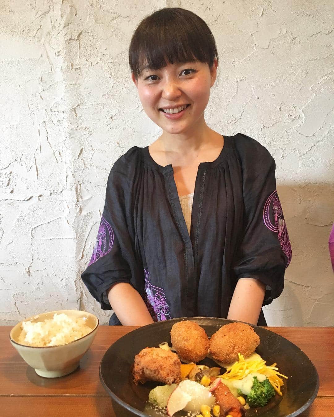 青山有紀のグルメインスタ