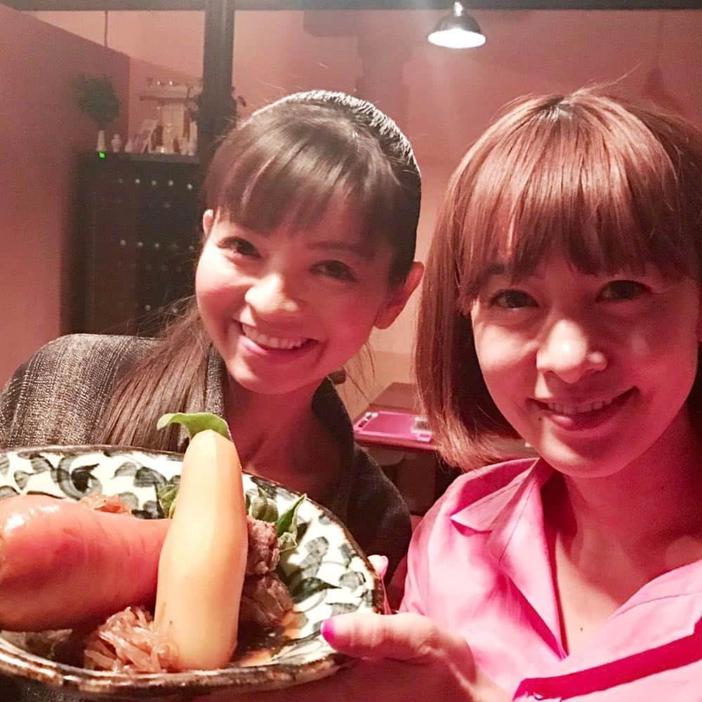 園山真希絵さんのインスタグラム写真 - (園山真希絵Instagram)「『そのやま』の初代名物「肉じゃが」 #恵比寿  #美味しい  #そのやま  #肉じゃが  #名物  #さとう珠緒 ちゃん #食べながらダイエット  #食べても太らない 秘訣 #恵比寿そのやま #可愛い  #老けない 秘訣 #美容と健康 のために #女子力アップ のために #園山真希絵」4月17日 12時56分 - makiesonoyama