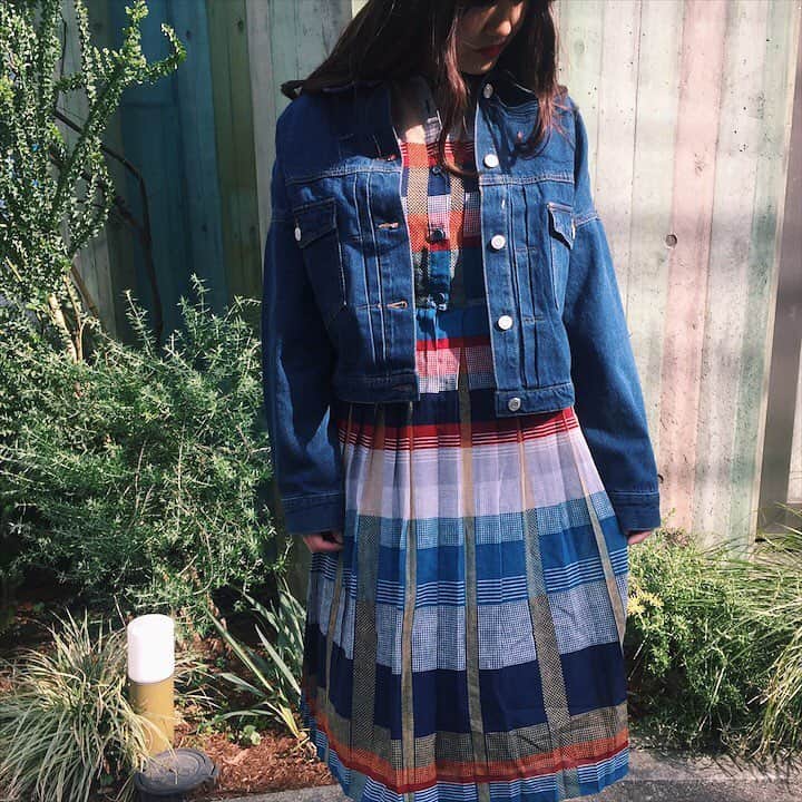 スピンズ原宿店さんのインスタグラム写真 - (スピンズ原宿店Instagram)「《- New stuff -》 . ✨🌹USEDワンピース🌹✨ . price:¥2,999+tax . . USEDのワンピースが種類豊富に入荷致しました！☺️ . 春先にぴったりなカラー物ばかりなので 是非ご覧になってくださいね🙆💕 . . #spinns #used #vintage #onepiece #fashion #spring」4月13日 15時56分 - spinns_harajuku