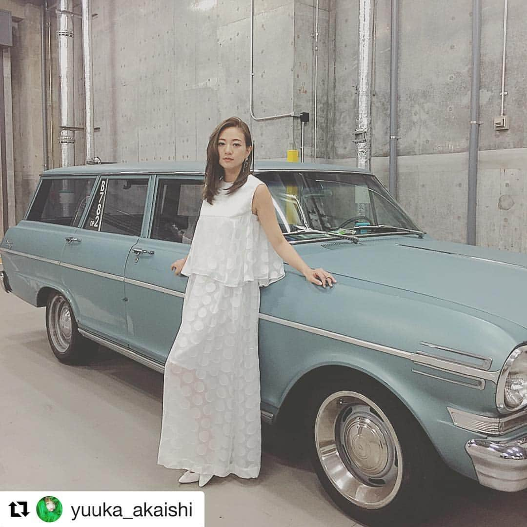 伊藤千晃さんのインスタグラム写真 - (伊藤千晃Instagram)「#Repost @yuuka_akaishi with @repostapp ・・・ ちょっと前ですが、千晃ちゃんとnovaちゃん🚙💓 @atsushi.nakashima  #伊藤千晃 #atsushinakashima #nova #chevrolet #chevy #chevynova」4月14日 15時58分 - kikichiaki