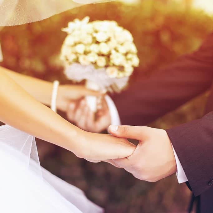 エスクリのインスタグラム：「Happy wedding!」