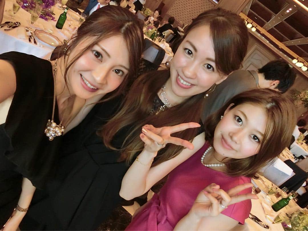 加藤怜さんのインスタグラム写真 - (加藤怜Instagram)「#結婚式  #happywedding  #幸せになってね  #仲良し3人組  #楽しーい ♡」4月15日 20時55分 - katou_rei