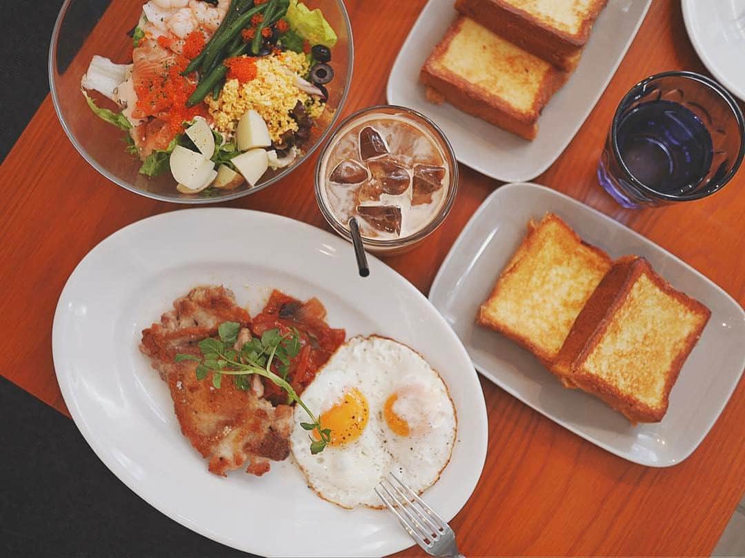 春名亜美のグルメインスタ