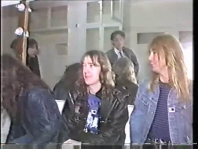 エイドリアン・スミスのインスタグラム：「Look at Adrian when the interviewer greets him😂 #adriansmith #ironmaiden  Interview and study, tocata madrid 1983 #brucedickinson #davemurray #steveharris #nickomcbrain #crazyband」