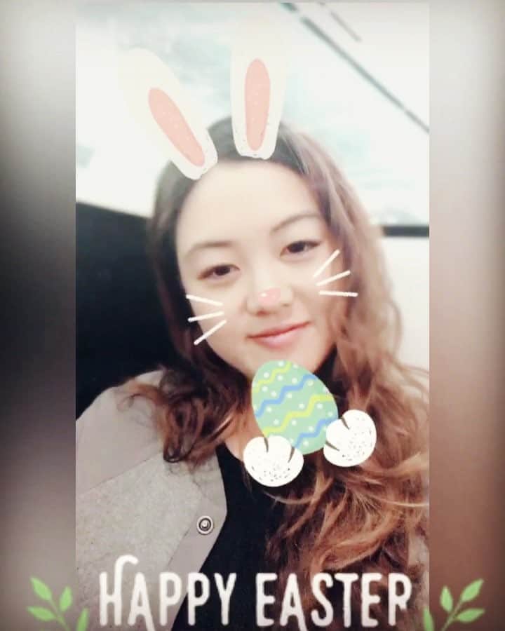 ミンジー・リーのインスタグラム：「Happy Easter Everyone😍#happyeaster」