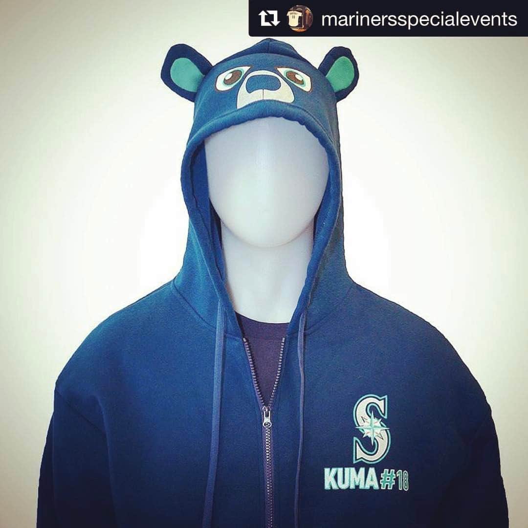 岩隈久志さんのインスタグラム写真 - (岩隈久志Instagram)「Kuma Bear Hoodie Night🐻Friday, May 19, vs. White Sox. (First 15,000 fans) 5月19日のマリナーズの試合のプロモーションで"クマベアフーディ"がプレゼントされます！(先着1万5千名) #kumabear #mariners #クマベア #マリナーズ」3月28日 4時15分 - hisashiiwakuma_21
