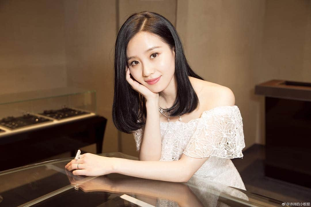 リウ・シーシー（Liu Shishi）のインスタグラム：「#liushishi #刘诗诗 #劉詩詩 #リウシーシー」