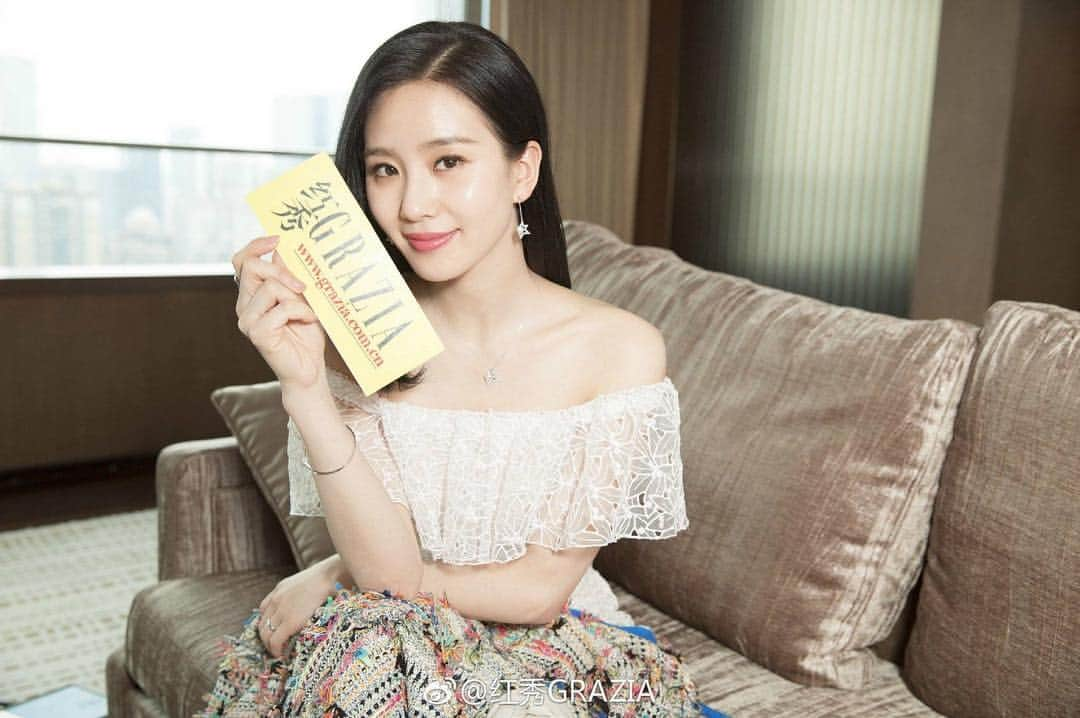 リウ・シーシー（Liu Shishi）のインスタグラム：「#liushishi #刘诗诗 #劉詩詩 #リウシーシー」