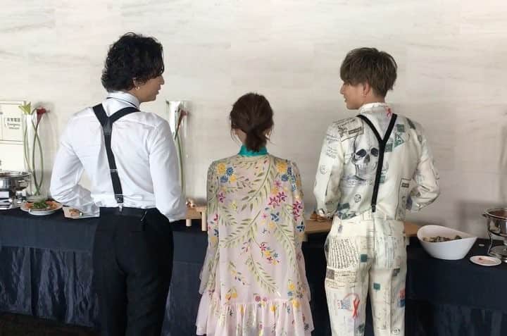 映画「ひるなかの流星」のインスタグラム：「ブルゾンまいか with S&A #ひるなかの流星 #ブルゾンまいか #山本舞香 #三浦翔平 #白濱亜嵐 #ブルゾンちえみ #withB @buruzon333 @shohei.63 @alan_shirahama_official @yamamotomaika_official」