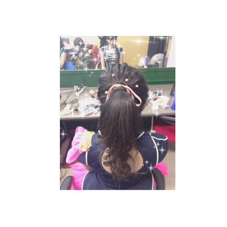 甲斐彩花さんのインスタグラム写真 - (甲斐彩花Instagram)「今日の髪型はせっちゃんにやってもらいました😋 キラキラとリボン🍼🍼💗 かわいい。すき。💓」3月28日 23時54分 - ayaka_0044