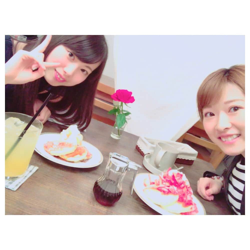 河野穂乃花のインスタグラム：「まゆお疲れ様🌷💫 これからも頑張ってね🥞 #パンケーキ」