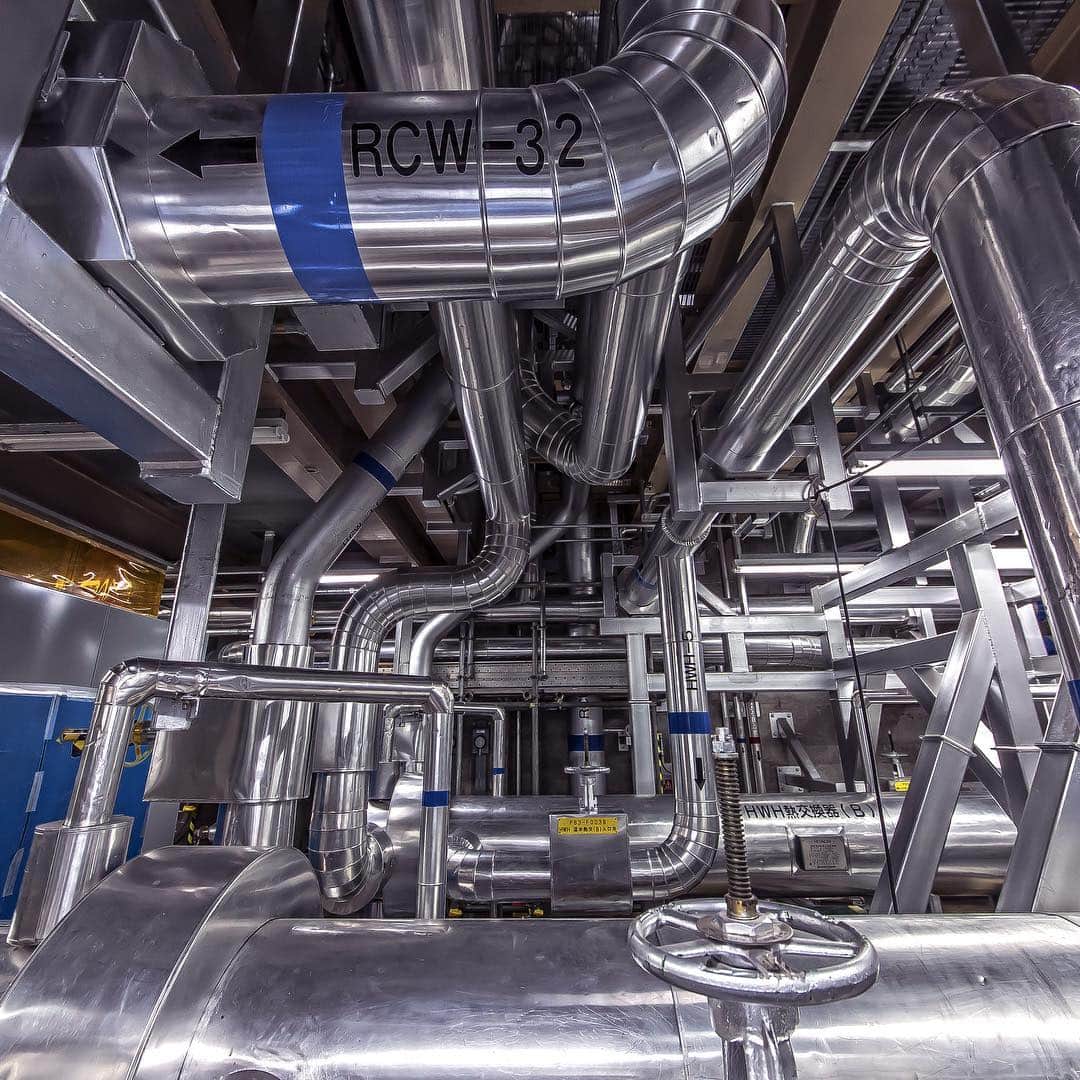 のインスタグラム：「柏崎刈羽原子力発電所 熱交換機 #東京電力 #東電 Heat exchanger at Kashiwazaki Kariwa Nuclear Power Station #tepco」