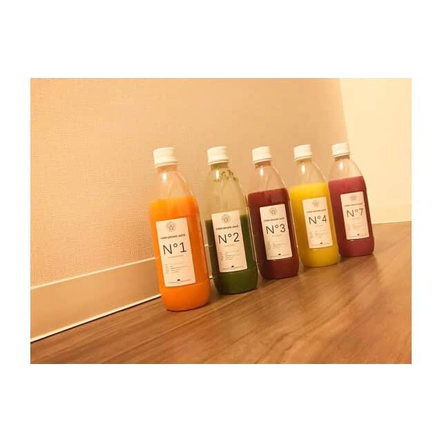 のインスタグラム：「頑張ります ここのは初めて  #ジュースクレンズ #クレンズ #コールドプレスジュース #FARMGROWNJUICE #farmgrownjuice」