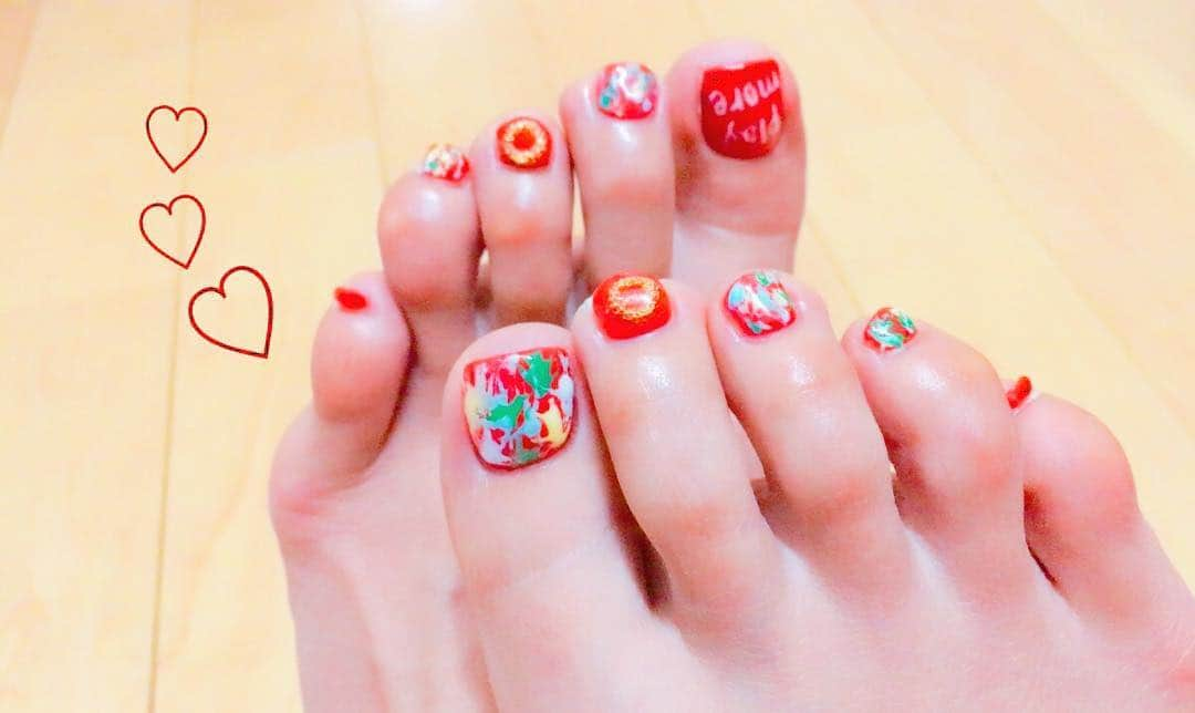 藤木由貴さんのインスタグラム写真 - (藤木由貴Instagram)「New footnail.❤︎ SGT ZENT仕様に❤️ #nails #art #fashion #💅 #foot #loveit #favorite #cuuute  #zent #sweeties #red #ring」4月6日 23時02分 - yuki.grm